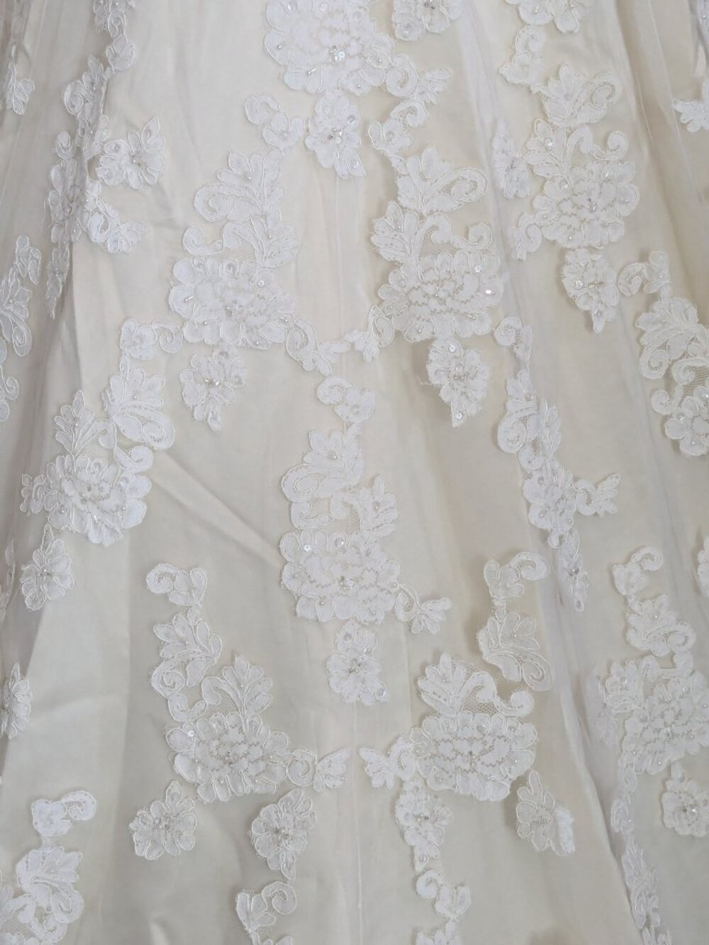 DaVinci Bridal T8090 Lace Halter Wedding Dress | Ivory/Champagne | NWT | Size 4 - Picture 6 of 9